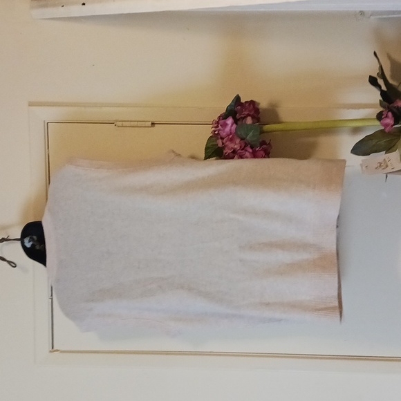 New Pure Merino wool nwt cream color size Xl 16_18 - Picture 7 of 10